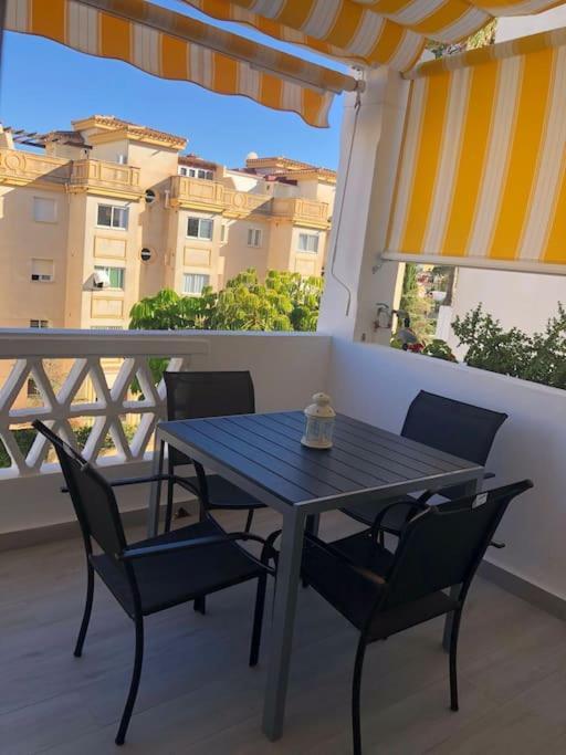 Encantador Apartamento Residencial Con Piscina توريمولينوس المظهر الخارجي الصورة