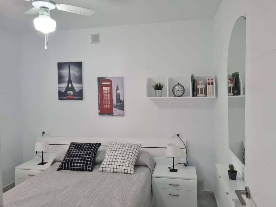 Encantador Apartamento Residencial Con Piscina توريمولينوس المظهر الخارجي الصورة